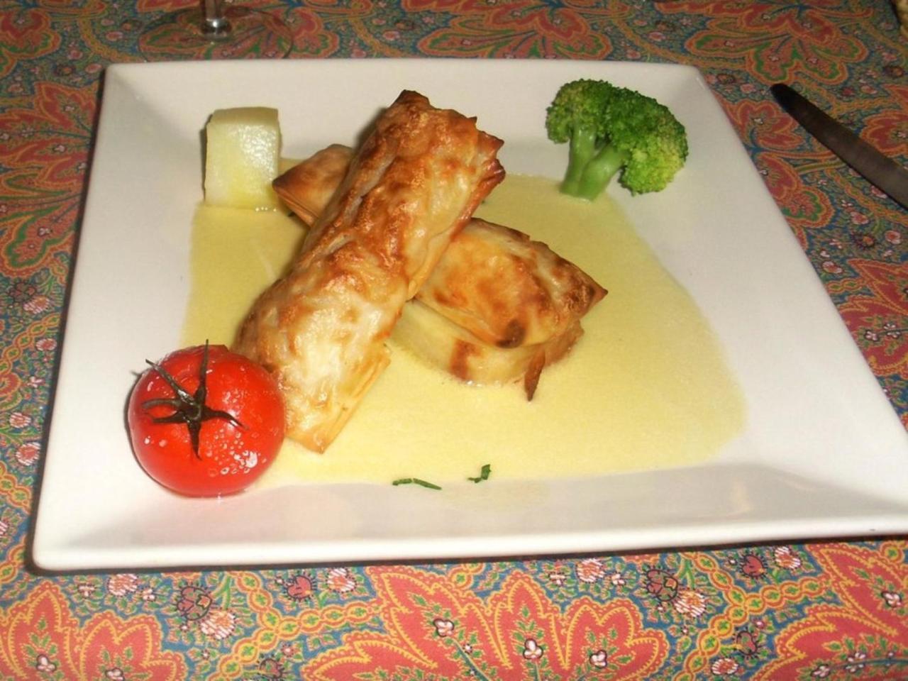 Hotel Restaurant Le Schlossberg ツェレンベルク エクステリア 写真